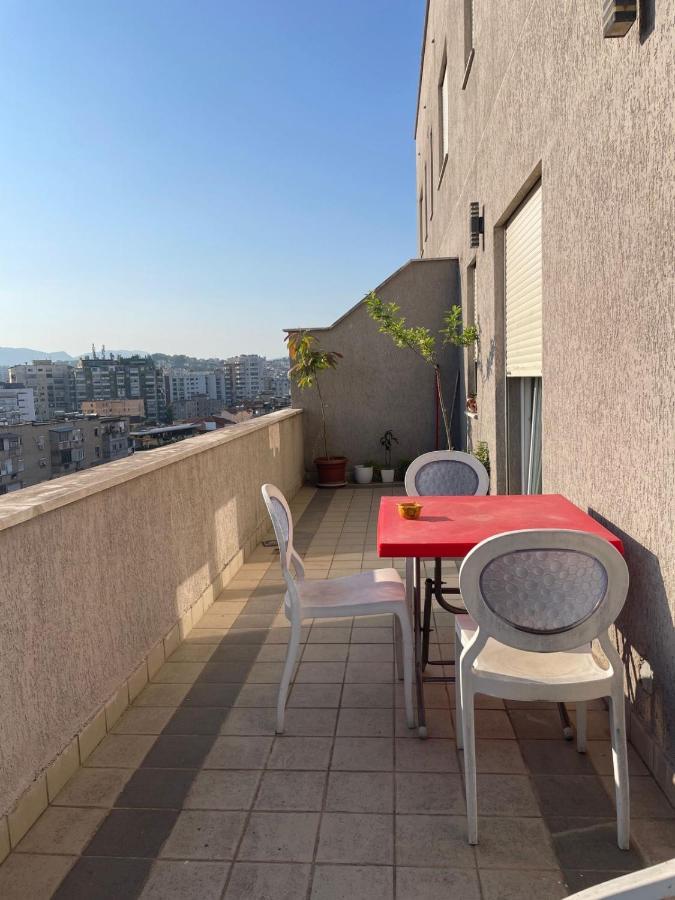 Oslo Rruga Bardhyl Apartament Tirana