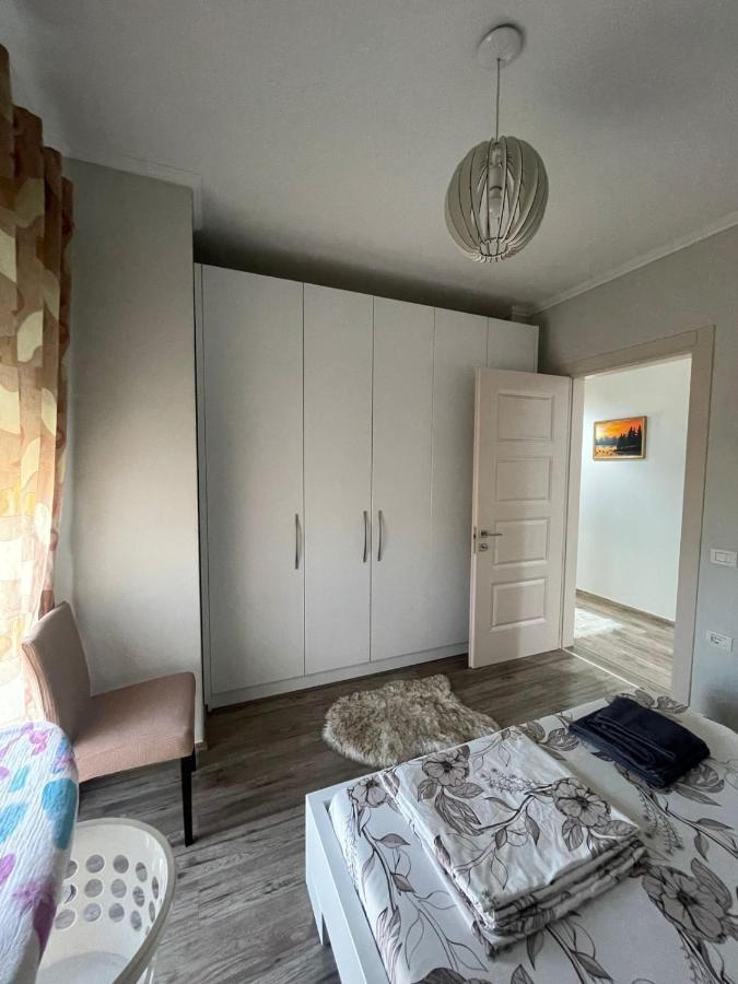 Oslo Rruga Bardhyl Apartament Tirana